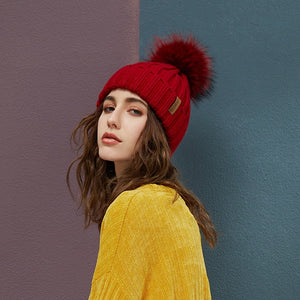 Real Raccoon Fur Pom Poms Beanies Winter Hat Female For Women Knitted Cotton Thick Cap 2018 New Fashion Warm Beanie Hot Selling